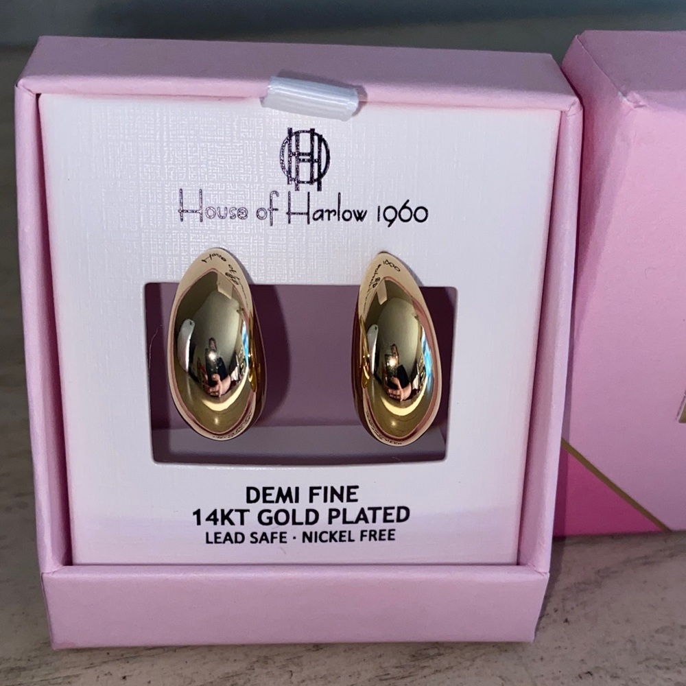 House of Harlow 1960 Gold Plated Oval Dome Earrings - Pink Box